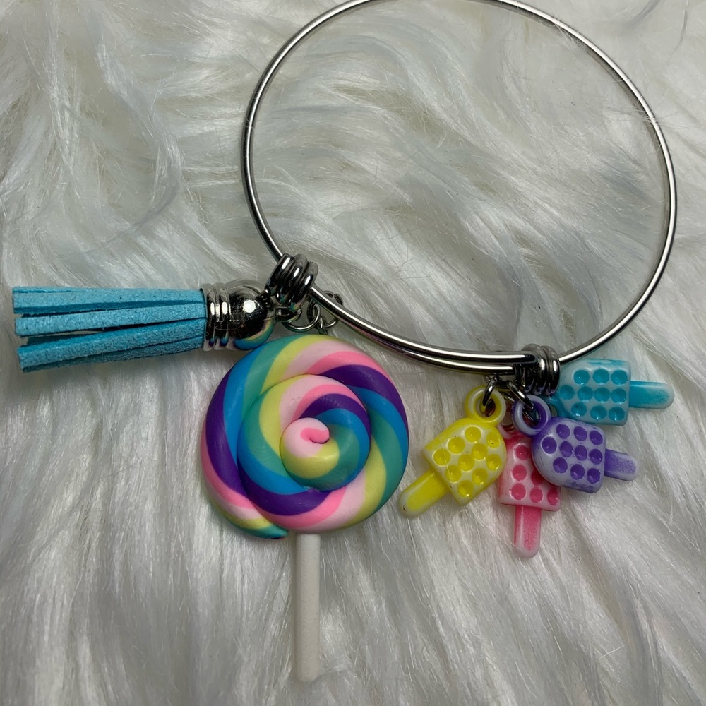 FabBangle - Picture 15 of 16